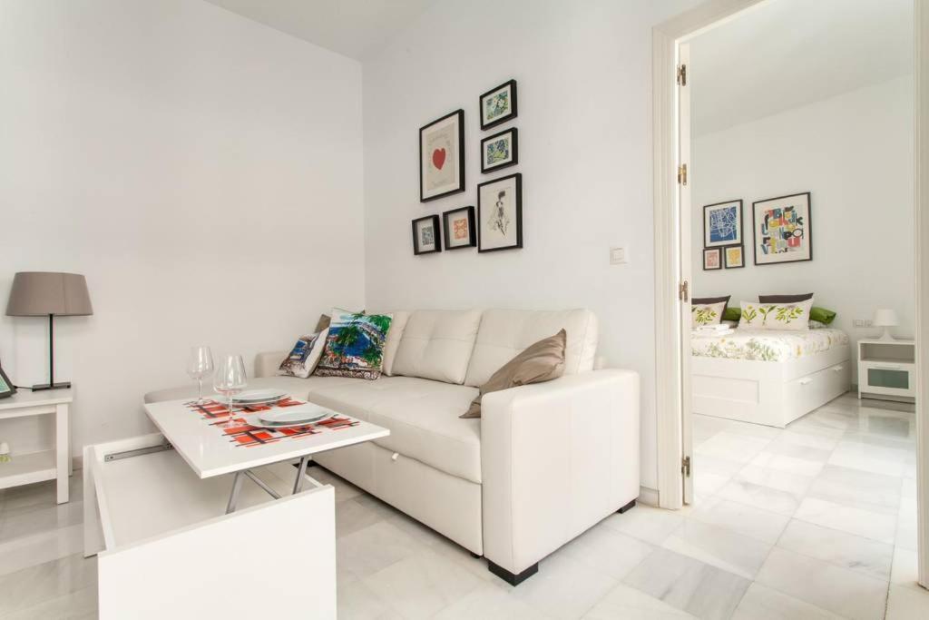 סביליה Hostly Rivero 2B Center-Fibre-Communal Terrace-Parking Optional-Cless מראה חיצוני תמונה